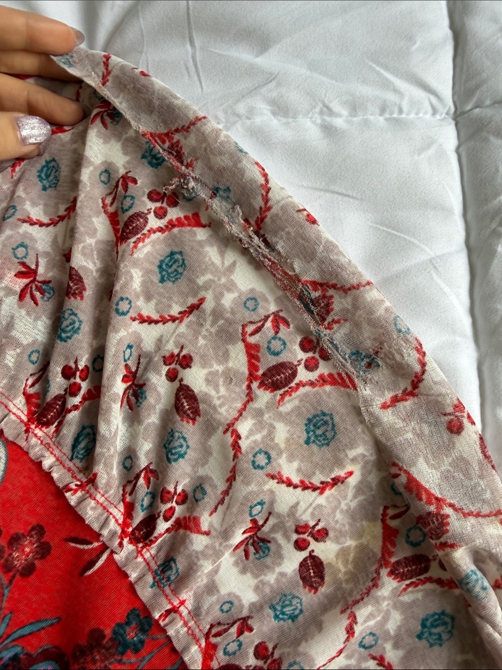 Free People Red and Cream Floral Patchwork V-Neck Tunic - Picture 4 of 4